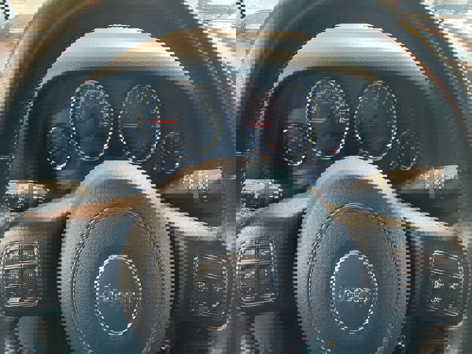 Used 2016 Jeep Wrangler Unlimited Rubicon w/ Dual Top Group image 18