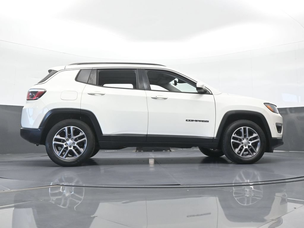 Used 2020 Jeep Compass Latitude FWD image 61