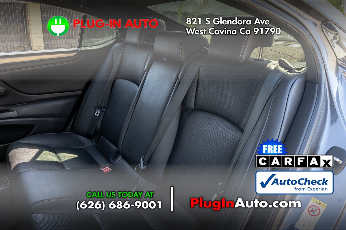 Used 2019 Lexus ES 350 F Sport w/ Accessory Package 2 image 11