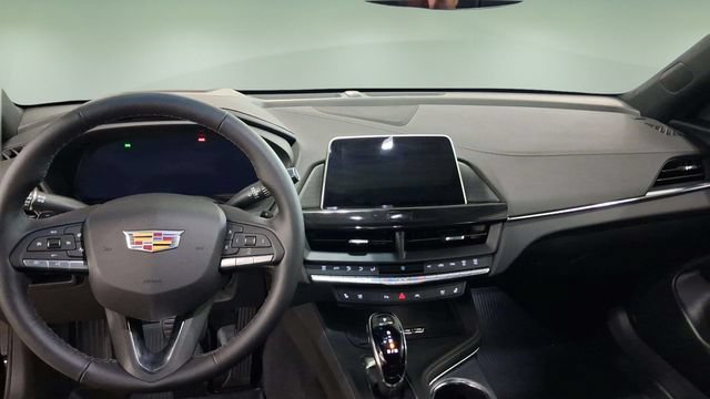 Used 2026 Cadillac CT4 Premium Luxury RWD image 9