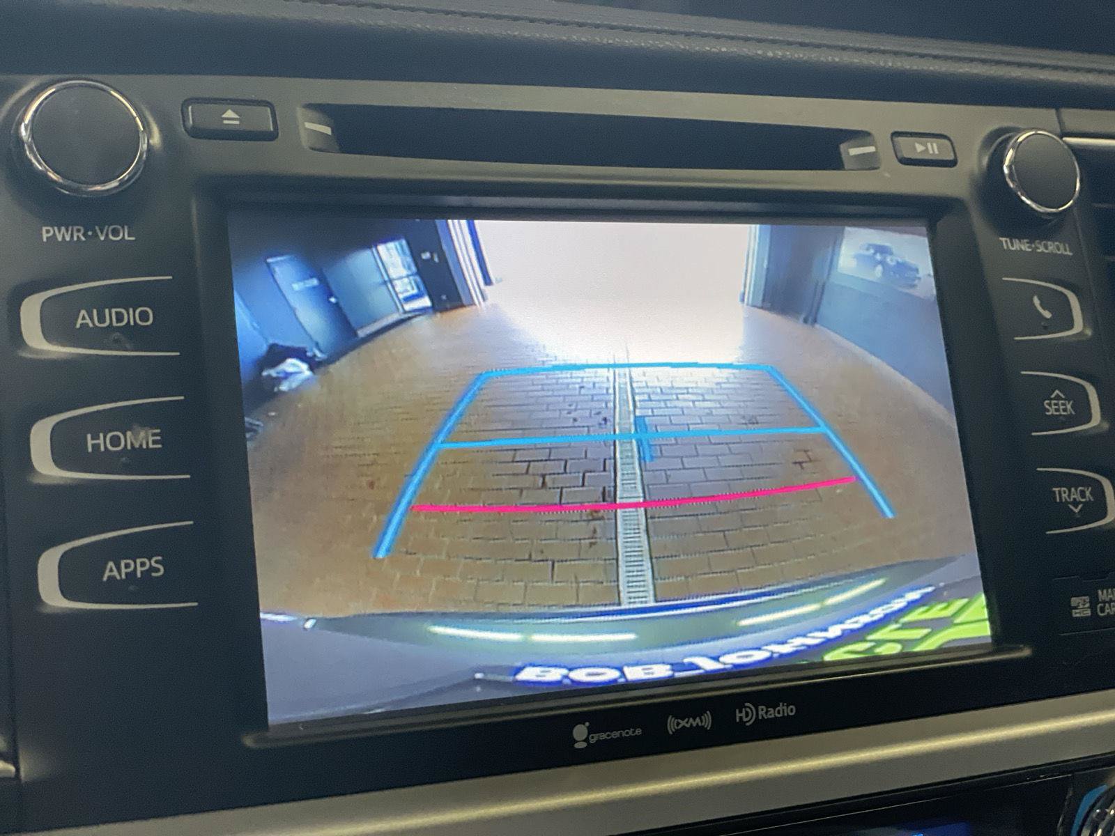 Used 2016 Toyota Highlander XLE AWD/4WD image 37