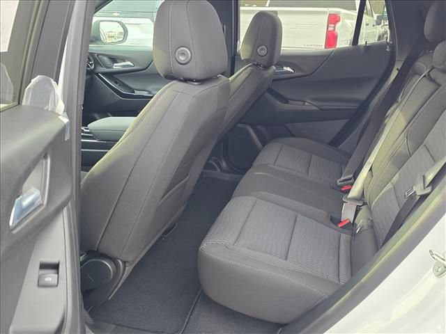 New 2026 Chevrolet Equinox LT image 15