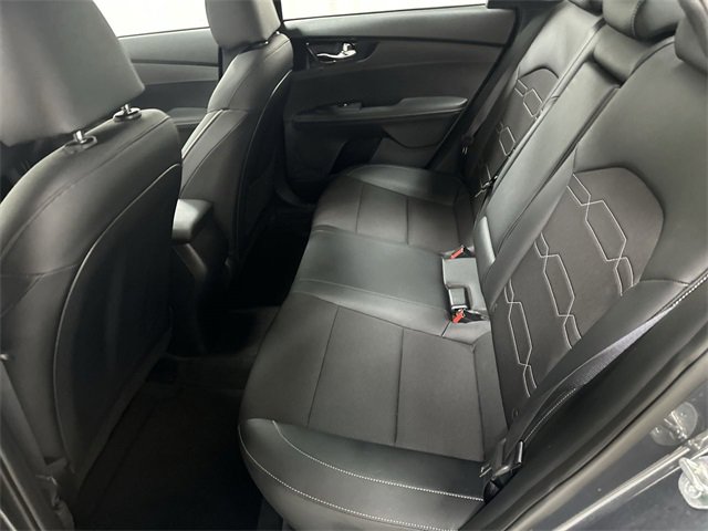 Used 2023 Kia Forte GT-Line w/ GT-Line Premium Package image 16