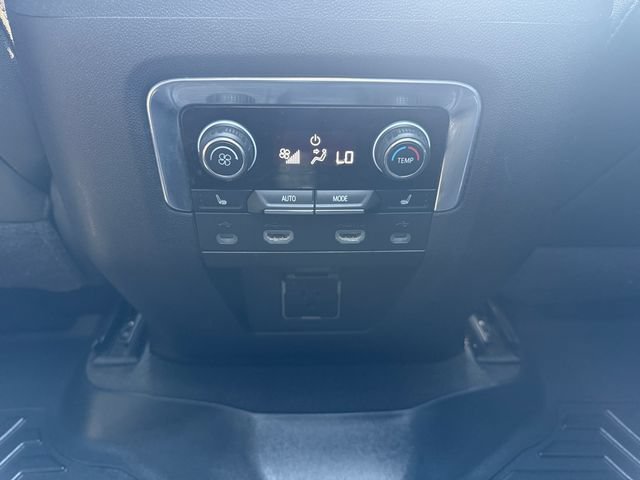 Used 2021 Chevrolet Tahoe RST w/ Luxury Package AWD/4WD image 18