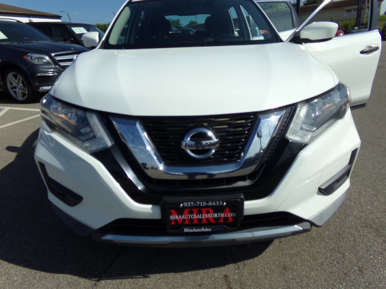 Used 2017 Nissan Rogue S image 32