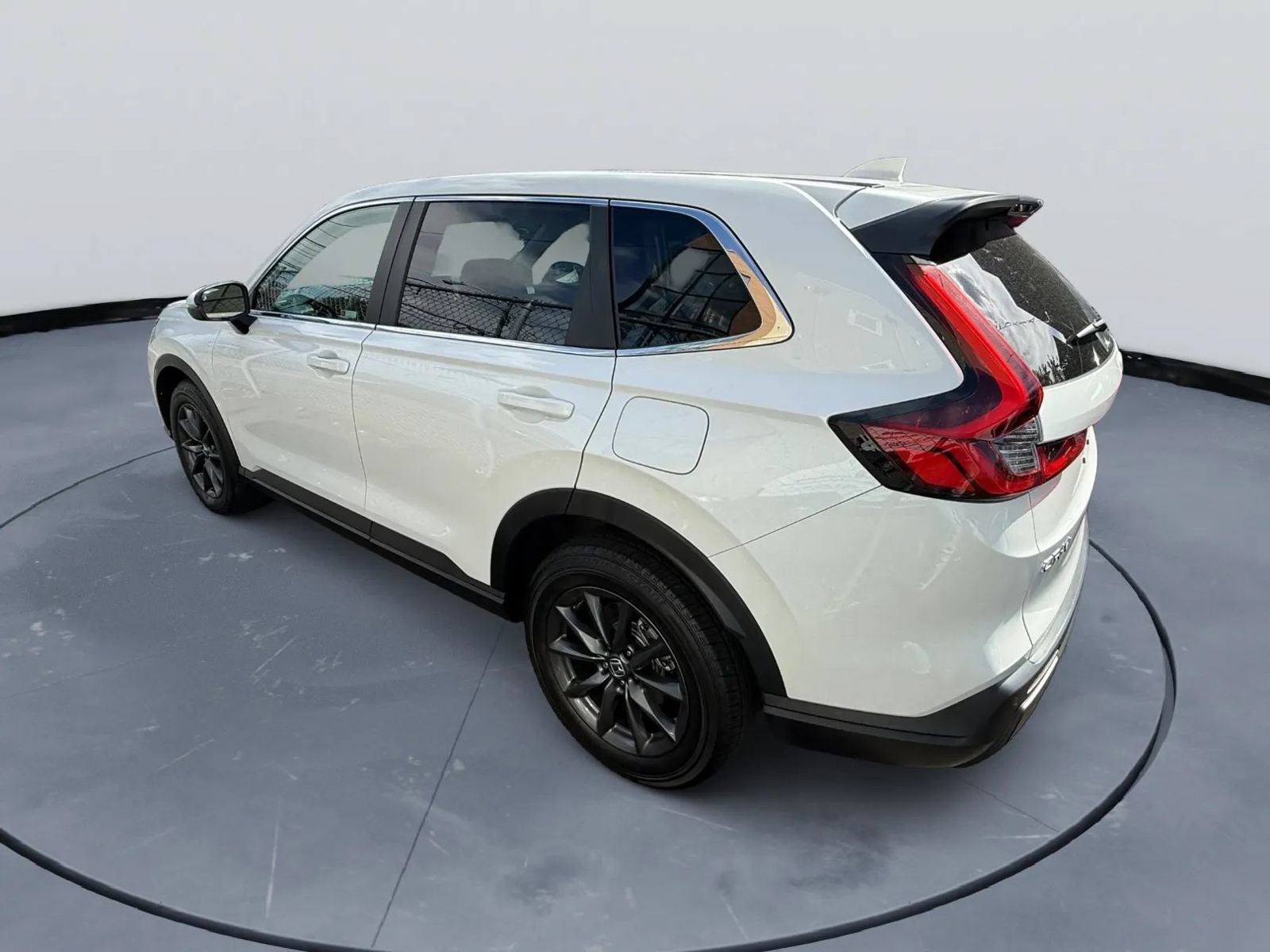 Used 2026 Honda CR-V EX-L image 2