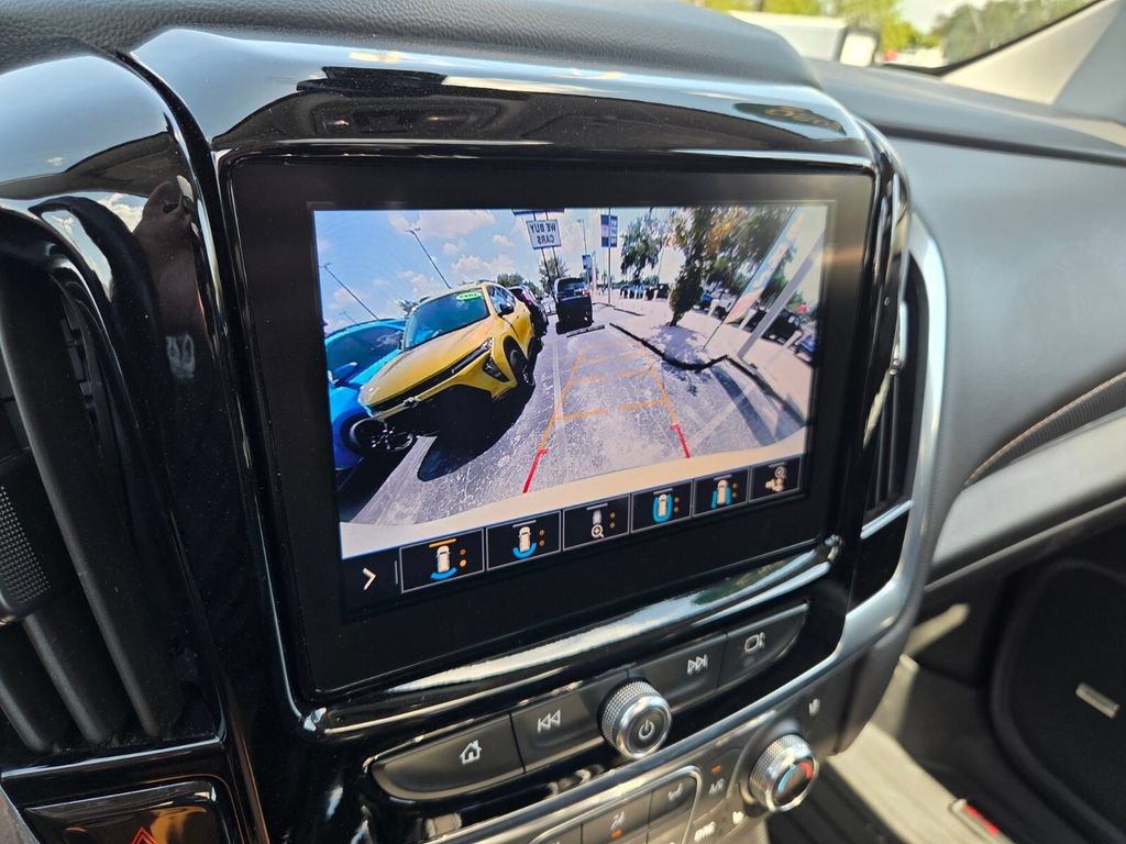 Used 2020 Chevrolet Traverse Premier w/ Redline Edition FWD image 34