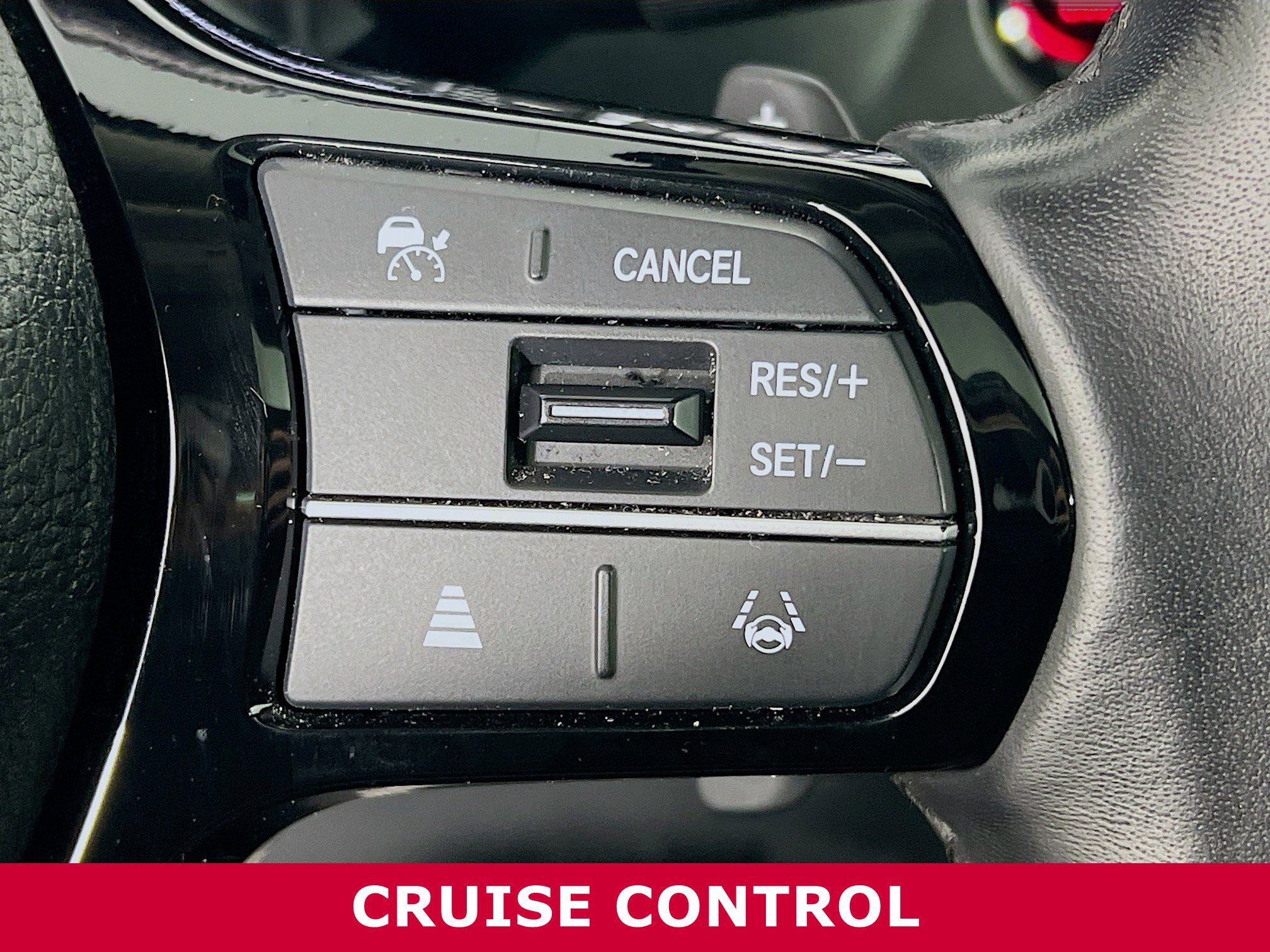 Used 2023 Honda Pilot Touring image 16