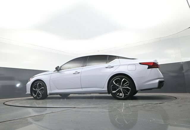 Used 2023 Nissan Altima 2.5 SR FWD image 24