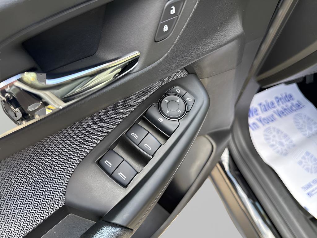 Used 2023 Chevrolet TrailBlazer LT AWD/4WD image 19