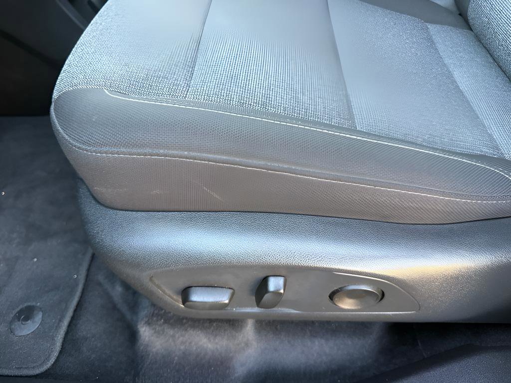 Certified 2025 GMC Acadia Elevation image 16