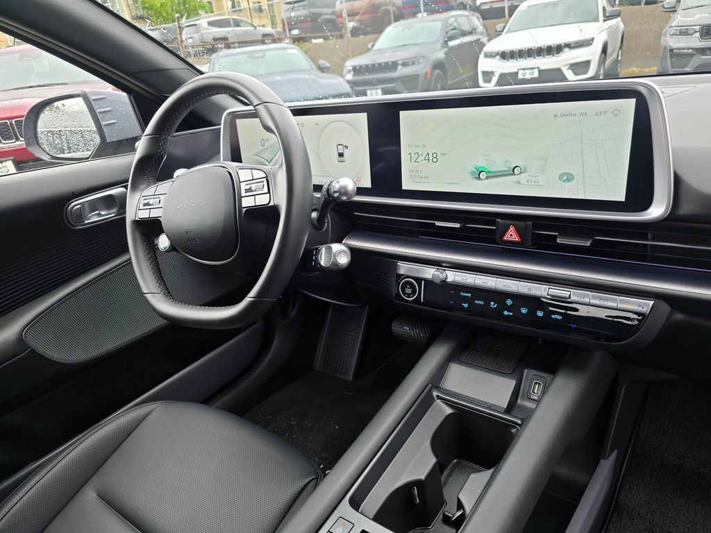 Used 2023 Hyundai Ioniq 6 SEL AWD/4WD image 11