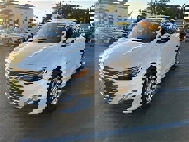 Used 2022 Chevrolet Malibu LT image 5