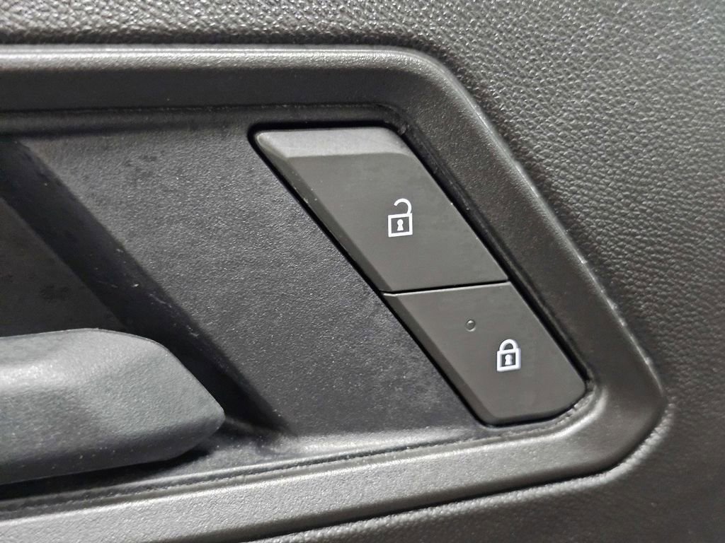 Used 2025 Chevrolet Colorado W/T w/ WT Custom Package RWD image 27