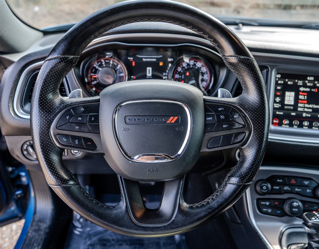 Used 2022 Dodge Challenger GT w/ Blacktop Package RWD image 15