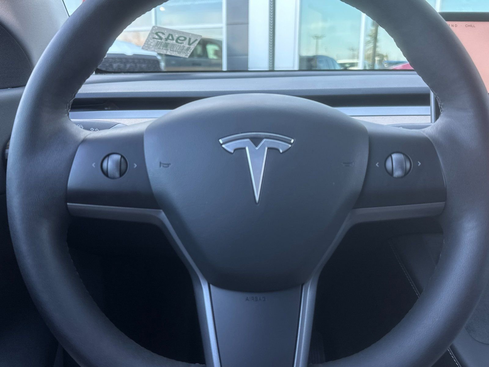 Used 2022 Tesla Model Y Long Range image 23