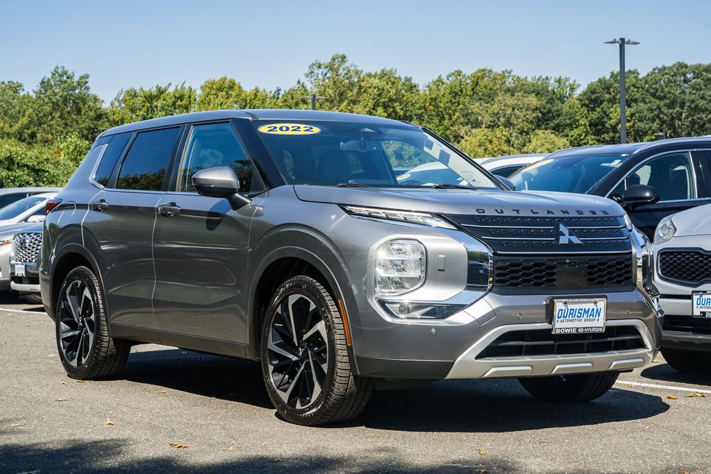 Used 2022 Mitsubishi Outlander SE
