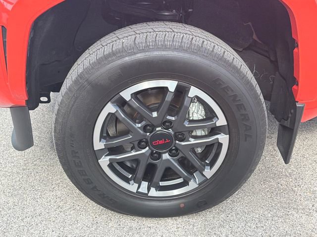 Used 2024 Toyota Tacoma TRD Sport w/ TRD Sport Upgrade Package AWD/4WD image 39