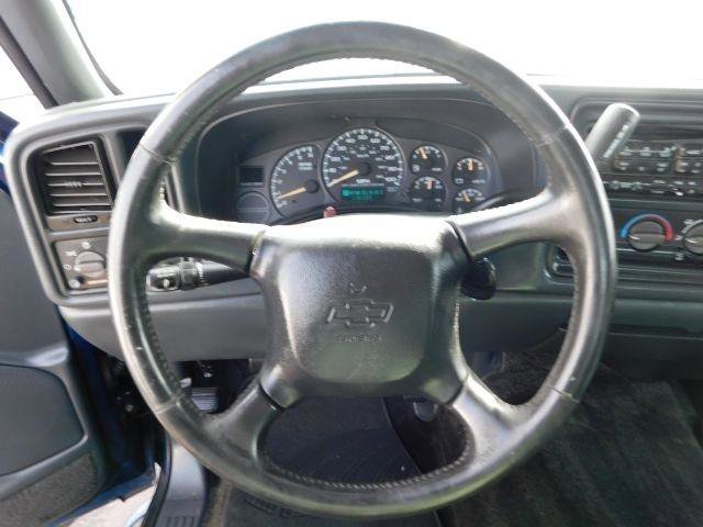 Used 2002 Chevrolet Avalanche 2WD image 17