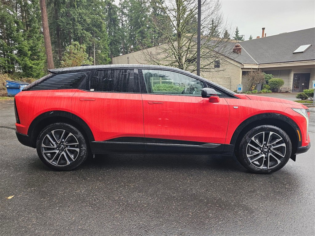 New 2026 Cadillac Optiq Sport 1 image 6