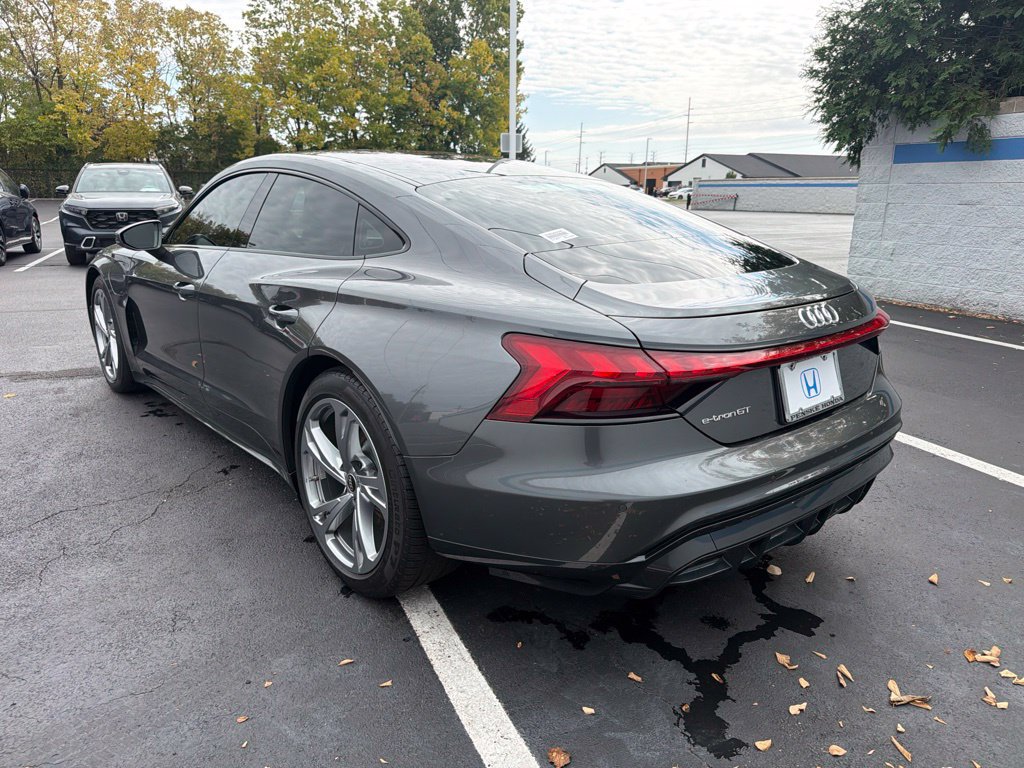 Used 2023 Audi e-tron GT Premium Plus AWD/4WD image 3
