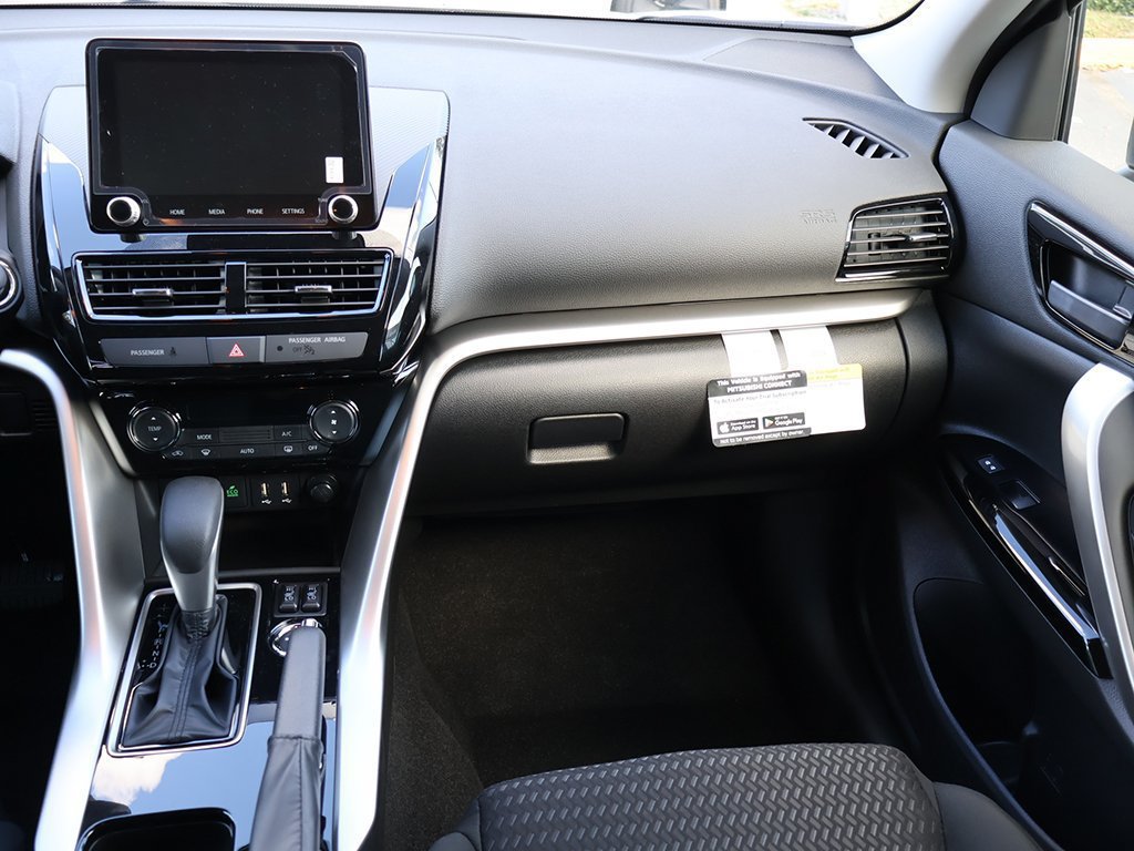 New 2026 Mitsubishi Eclipse Cross LE AWD/4WD image 42