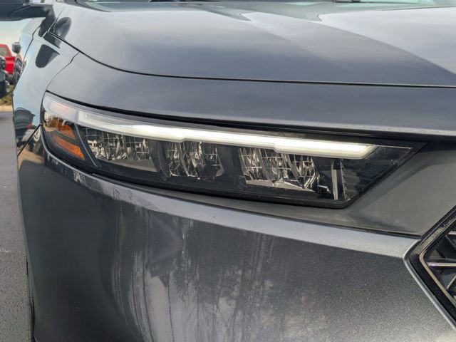 Used 2024 Honda Accord EX image 10