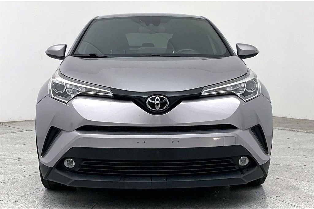 Used 2019 Toyota C-HR Limited image 5