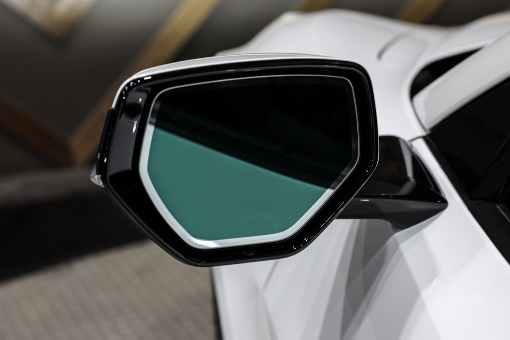 Used 2025 Chevrolet Corvette Z06 image 40