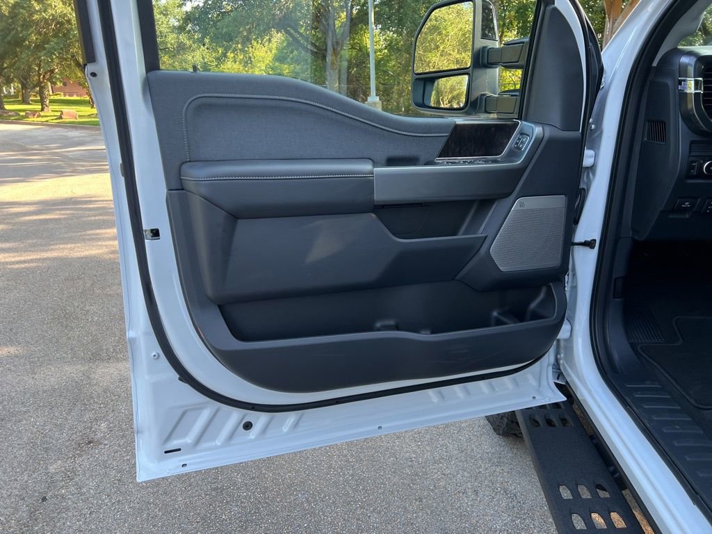 New 2026 Ford F250 Lariat w/ Tremor Off-Road Package image 9
