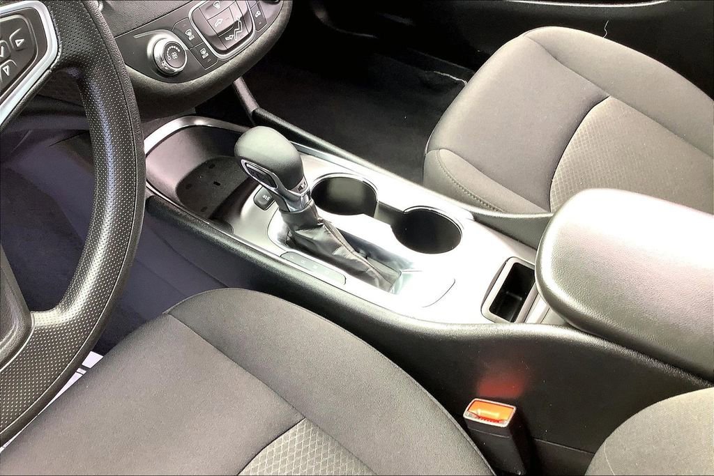 Used 2022 Chevrolet Malibu LS image 20