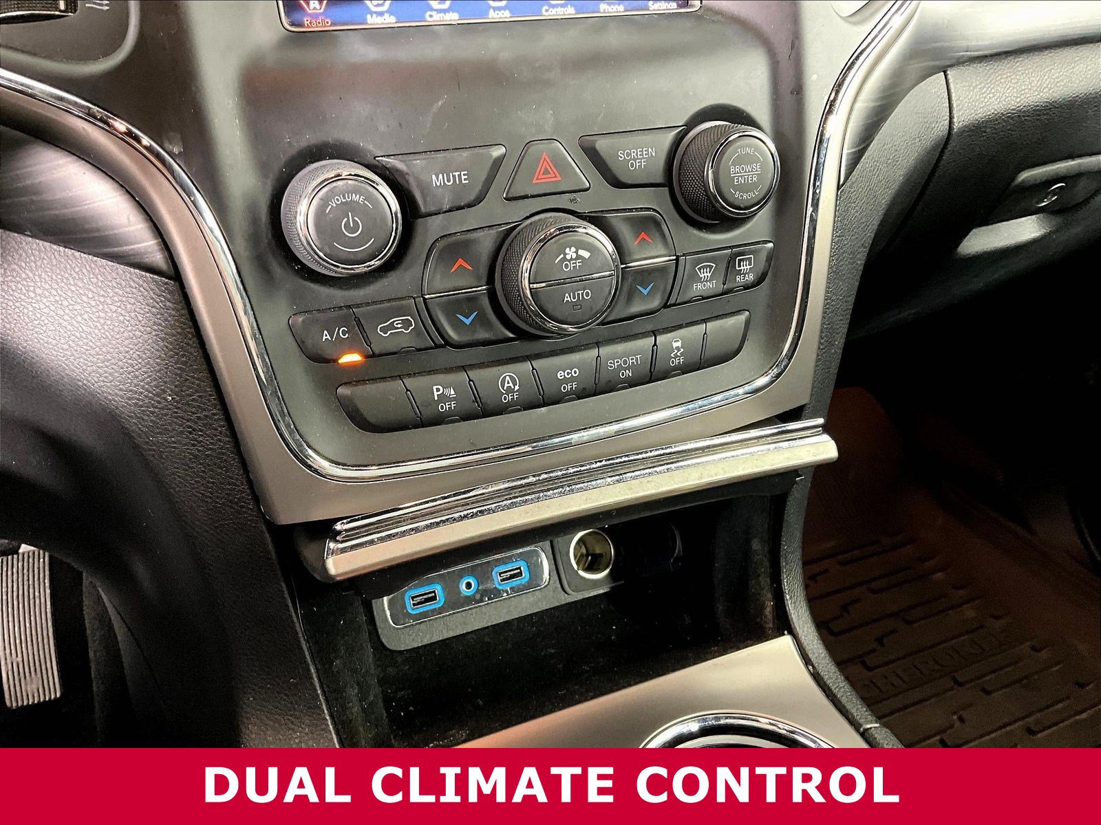 Used 2021 Jeep Grand Cherokee Laredo AWD/4WD image 15