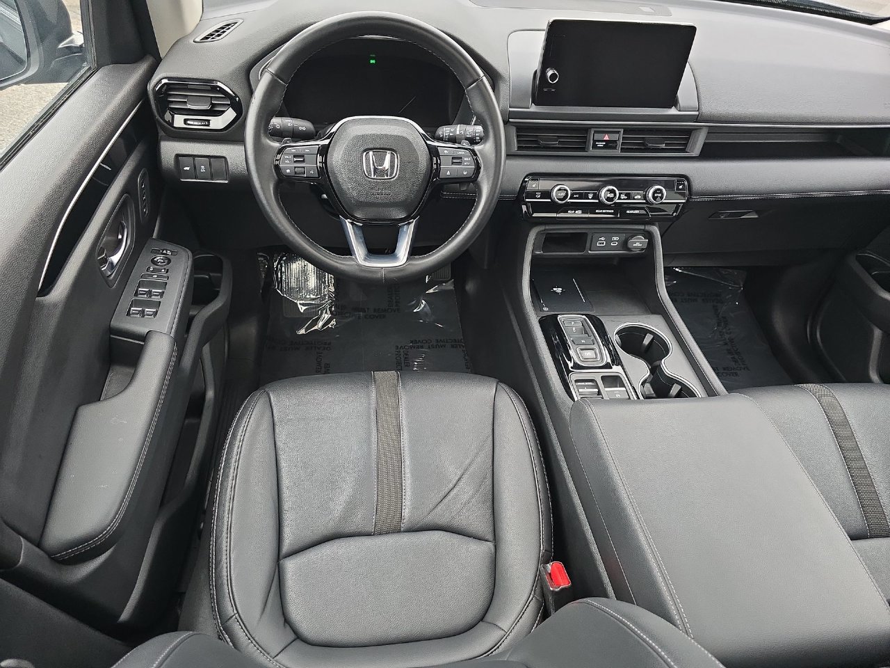 Used 2023 Honda Pilot Touring image 23