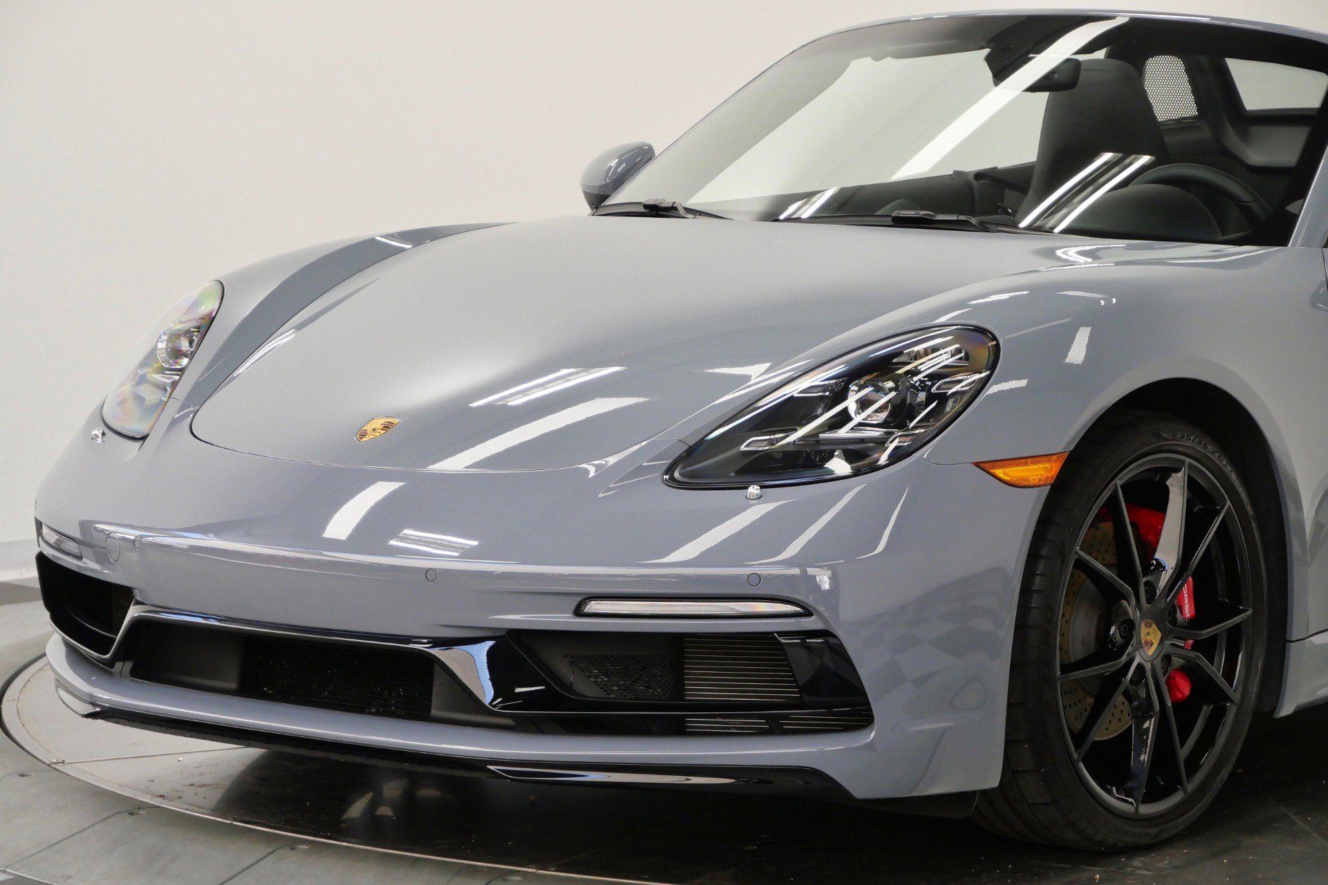 Used 2024 Porsche 718 Boxster S RWD image 40