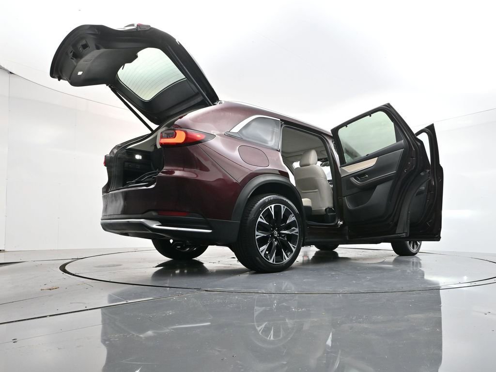 Used 2024 MAZDA CX-90 Plug-In Hybrid w/ Premium Pkg image 45