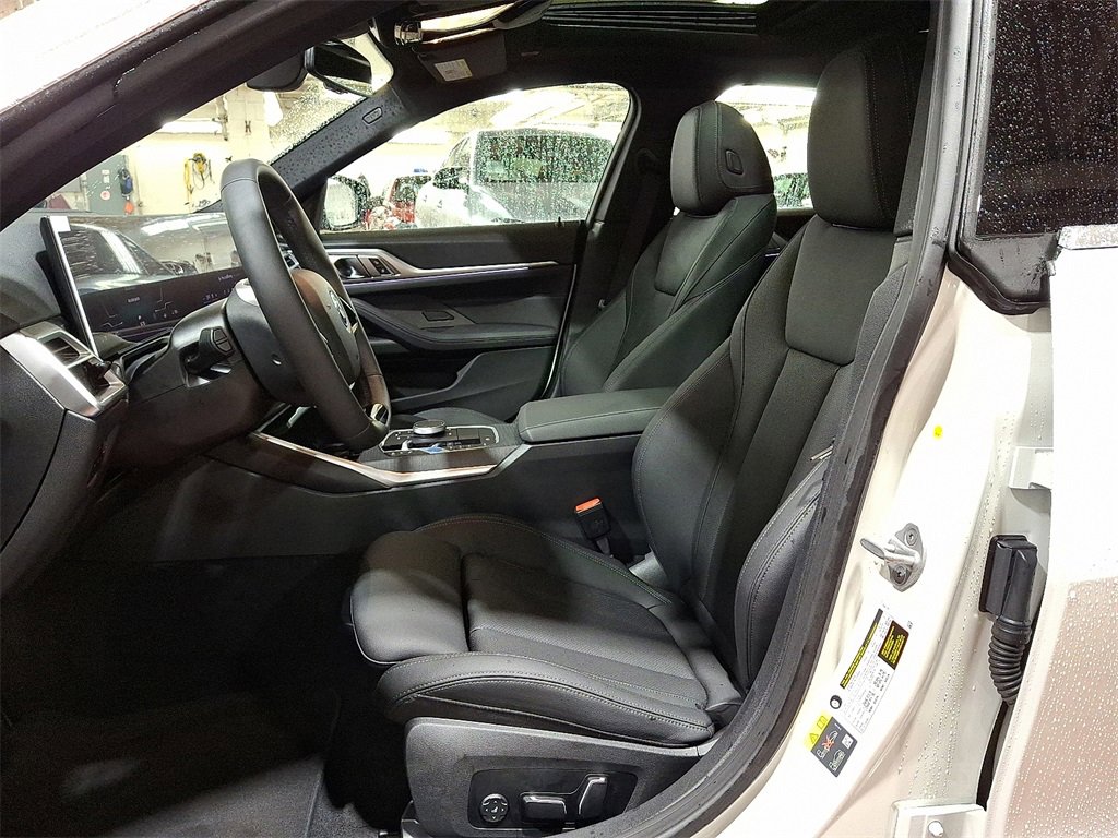 Used 2025 BMW i4 xDrive40i w/ M Sport Package image 10