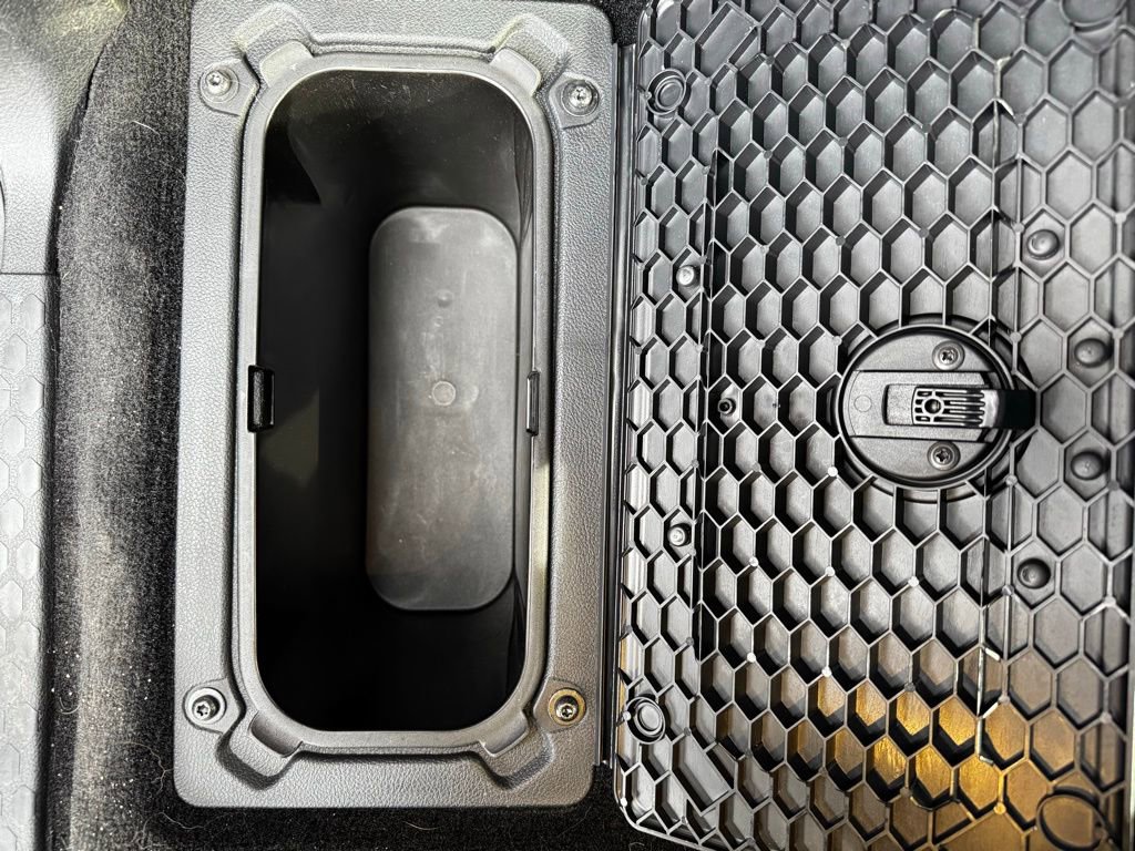 Used 2014 RAM 1500 Sport image 7