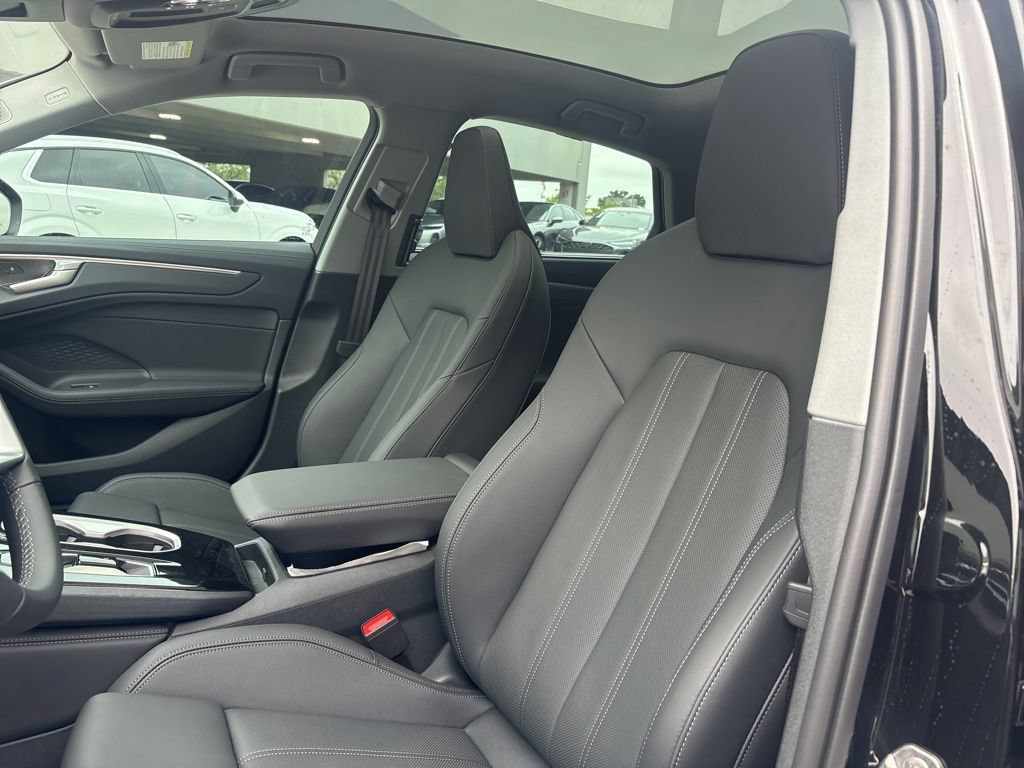 New 2026 Audi A6 Premium Plus AWD/4WD image 11