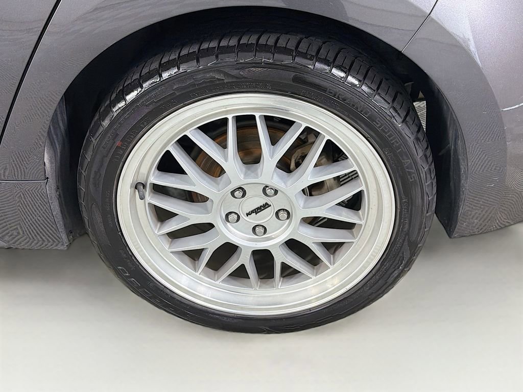 Used 2021 Toyota Corolla XSE image 28