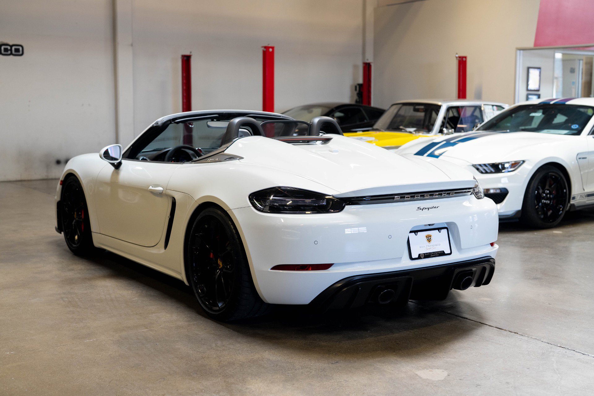 Used 2021 Porsche 718 Boxster Spyder image 7