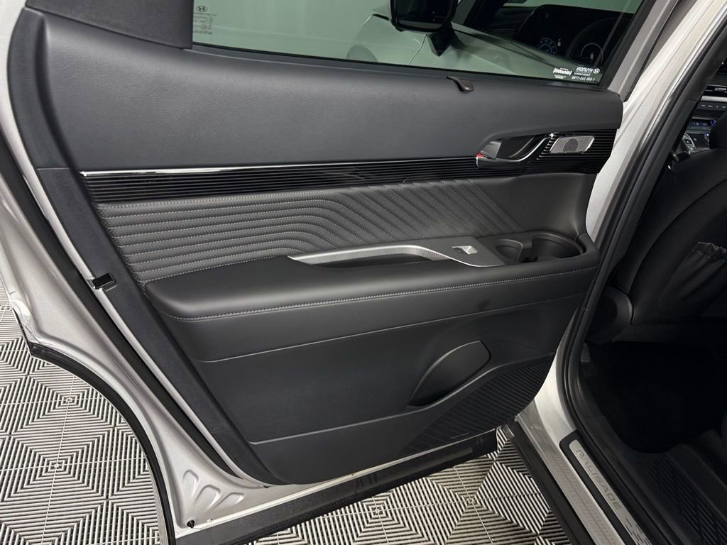 Used 2025 Hyundai Palisade Calligraphy image 26