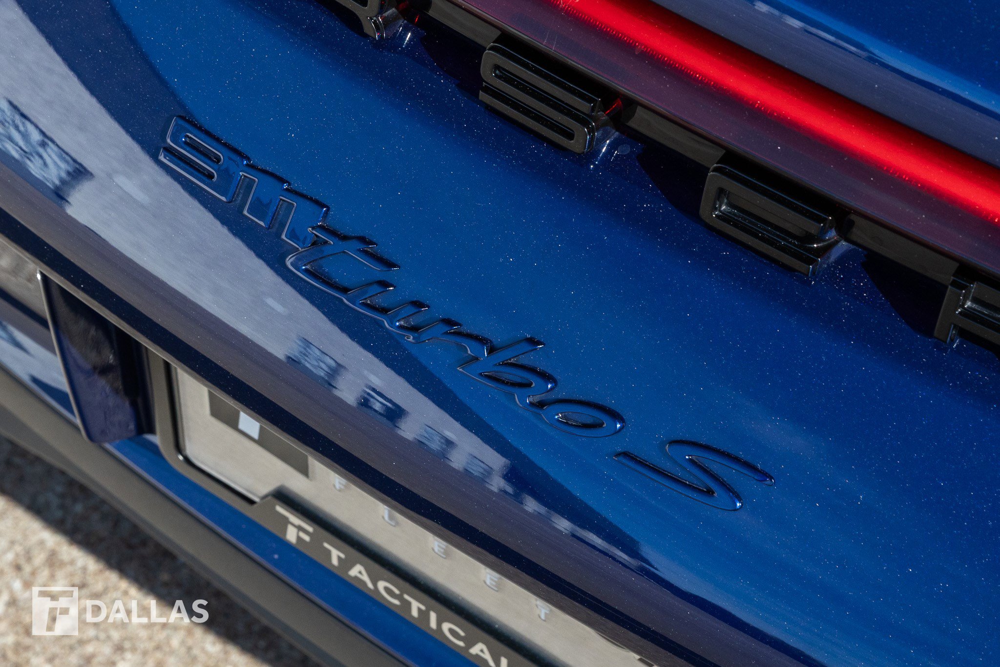 Used 2021 Porsche 911 Turbo image 17