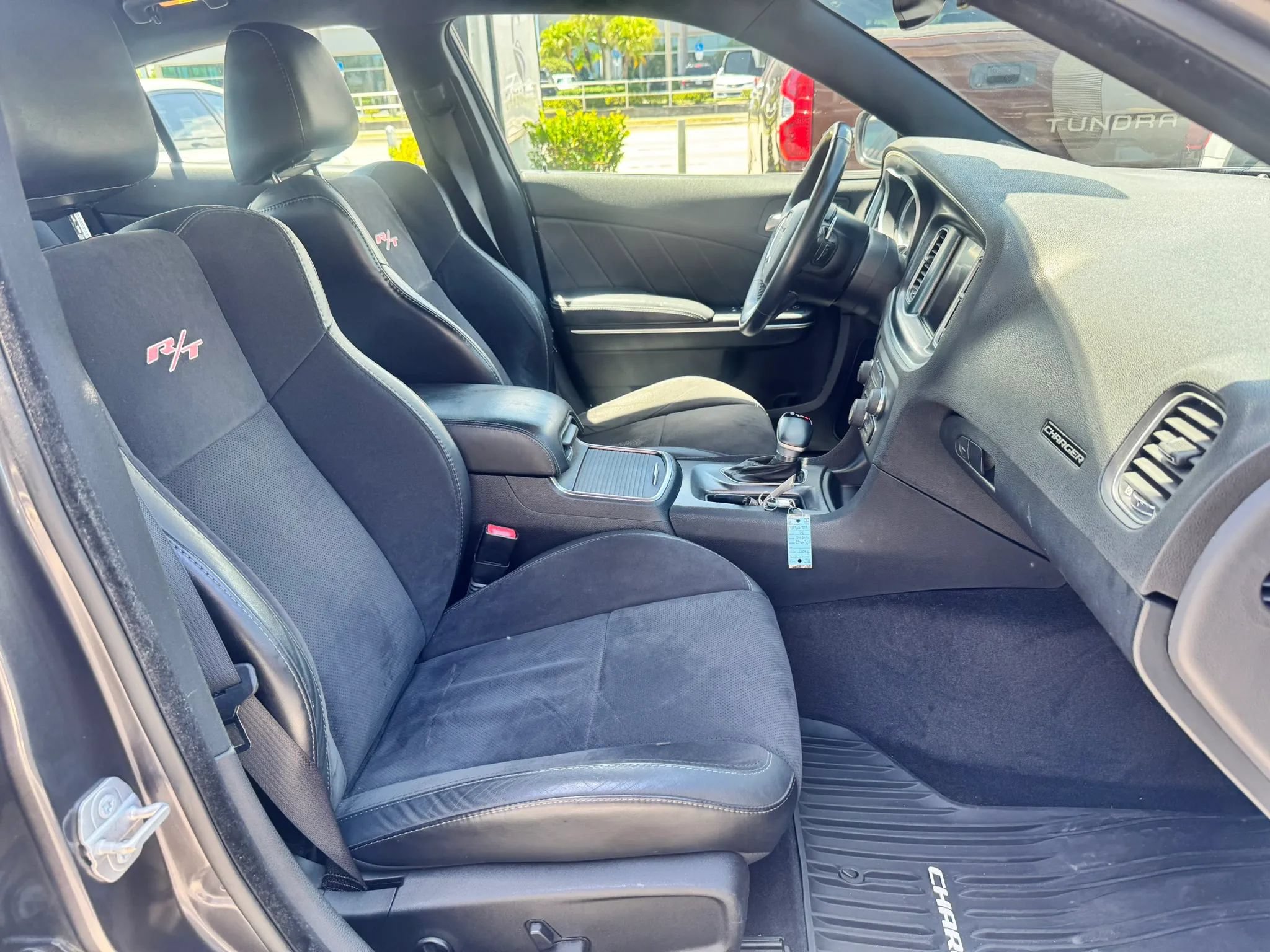 Used 2015 Dodge Charger R/T RWD image 27