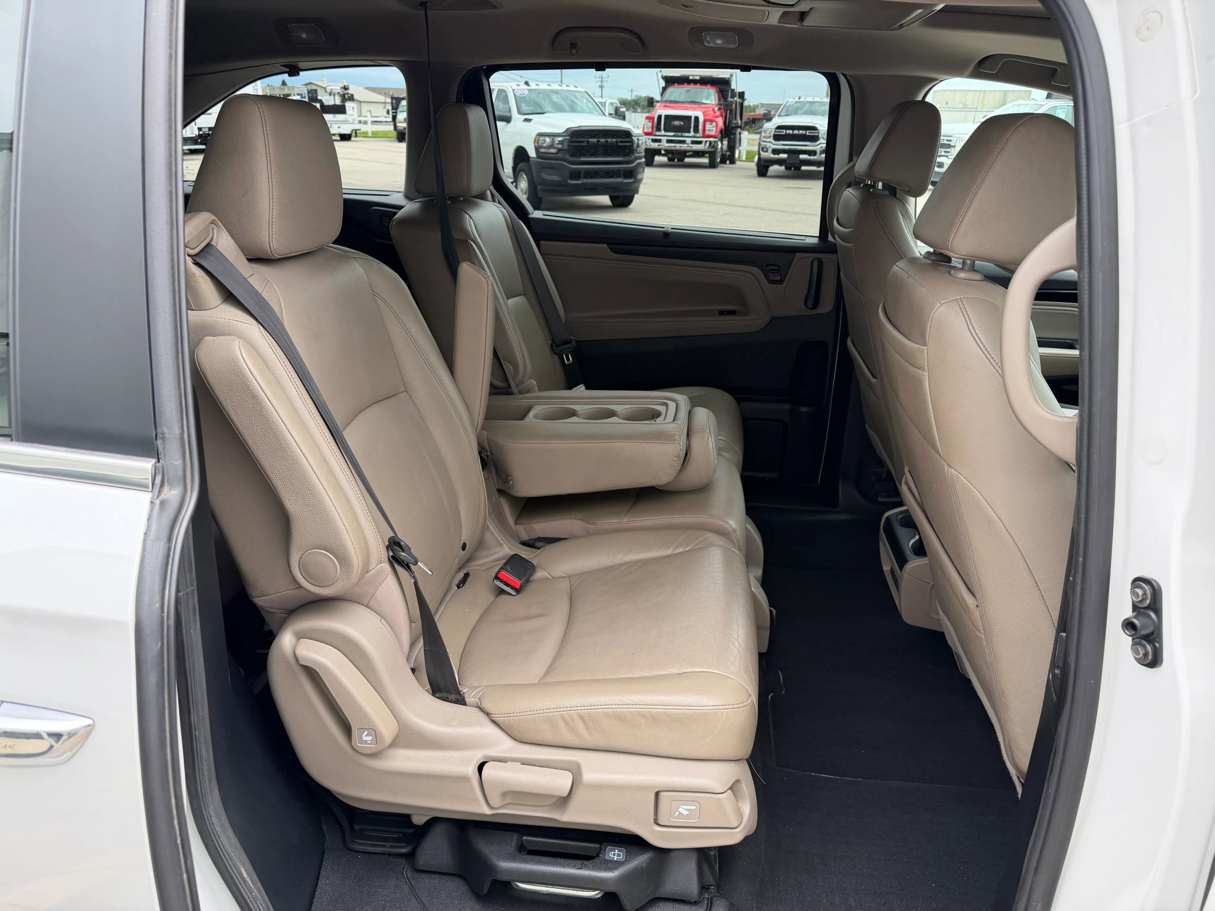 Used 2023 Honda Odyssey Touring image 36