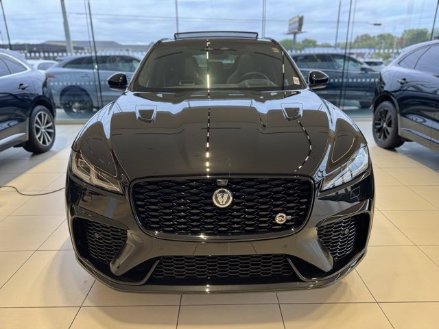 New 2026 Jaguar F-PACE SVR image 3