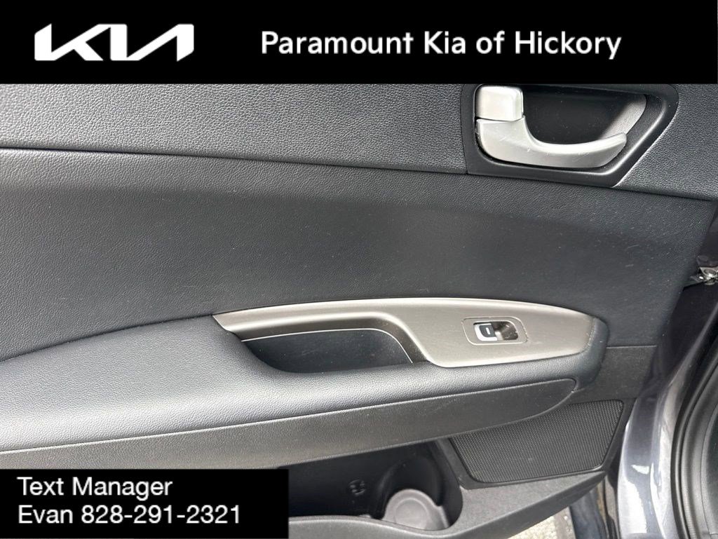 Used 2019 Kia Optima LX FWD image 12