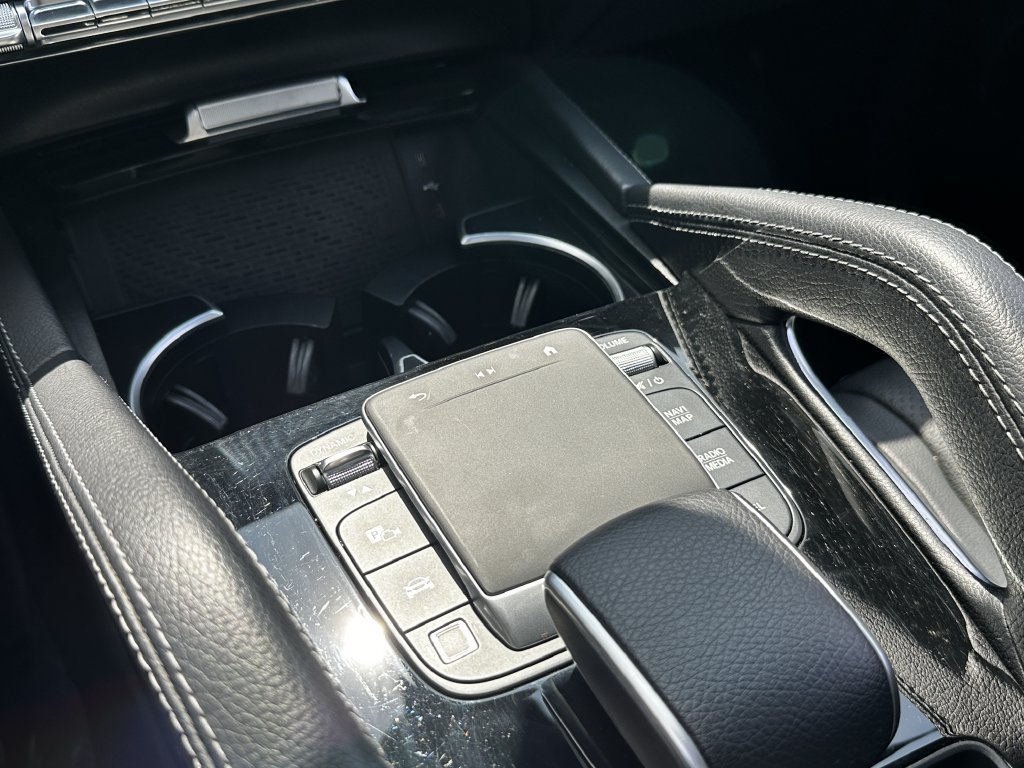 Certified 2025 Mercedes-Benz GLE 450e 4MATIC w/ Driver Assistance Package image 31