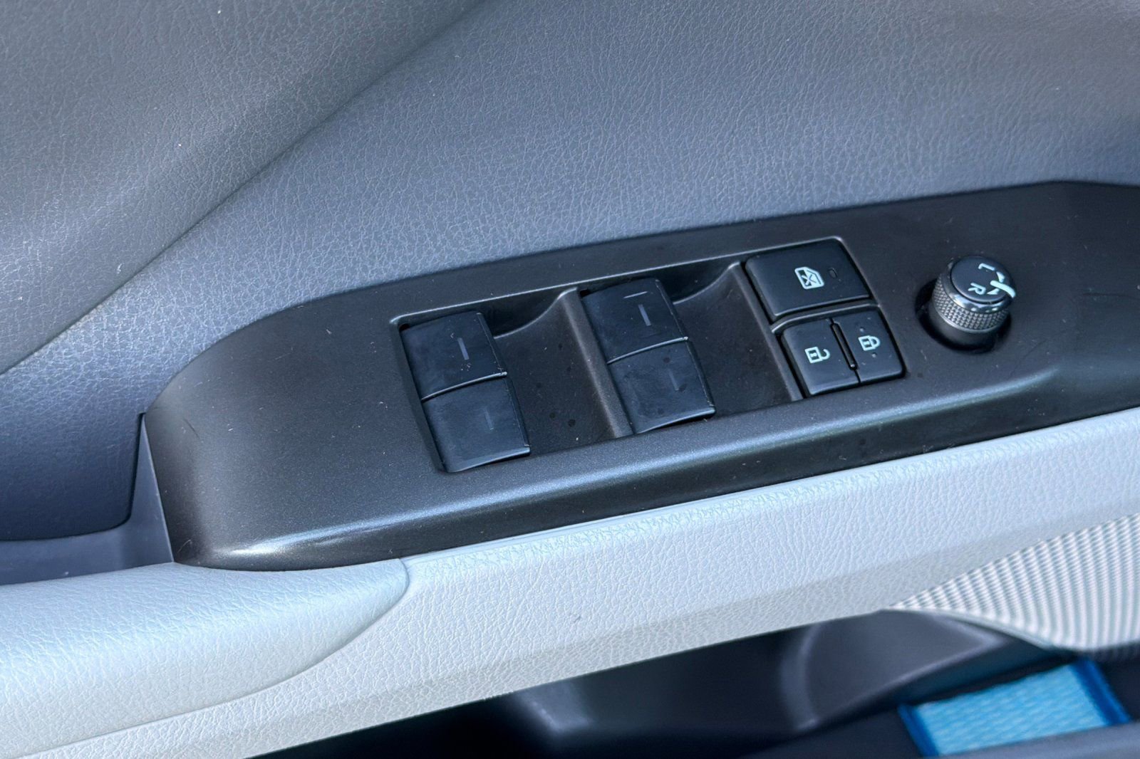 Certified 2023 Toyota Camry LE w/ Convenience Package image 14