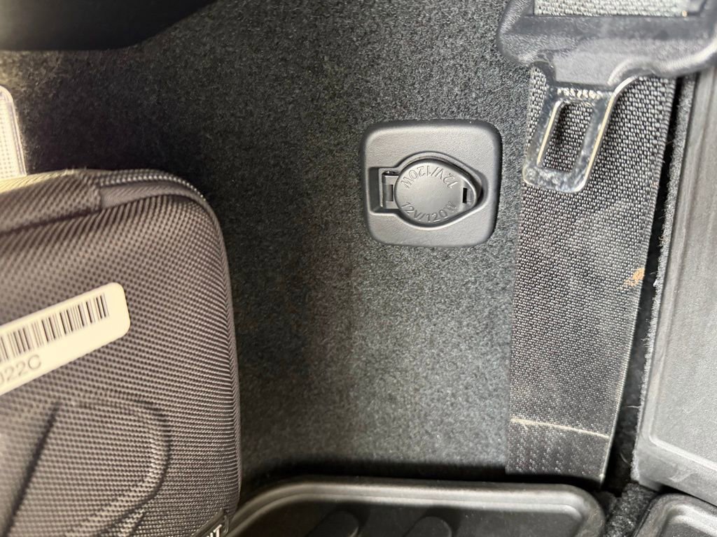 Used 2022 Lexus RX 350L Premium w/ Premium Package image 44