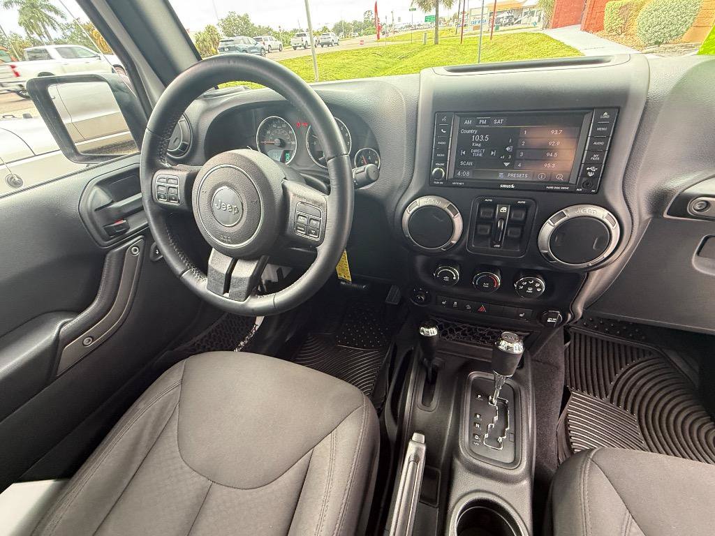 Used 2017 Jeep Wrangler Unlimited Sport w/ Quick Order Package 24S AWD/4WD image 9